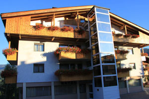 Hotel Garn� Rosengarten  - Appartamenti - Castello di Fiemme