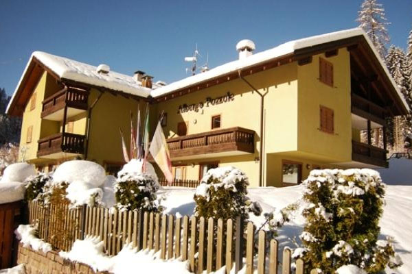 Albergo Pozzole - www.pozzole.com - Tel: 0462813788