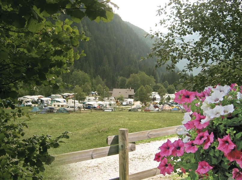 Camping Valle Verde - Predazzo - Tel: 0462502394 - contatta e prenota - Val di Fiemme Trentino