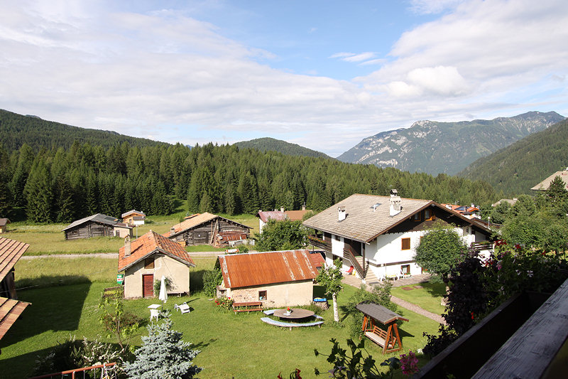 Garnì Belvedere - Predazzo - Tel: 0462576133 - contatta e prenota - Val di Fiemme Trentino