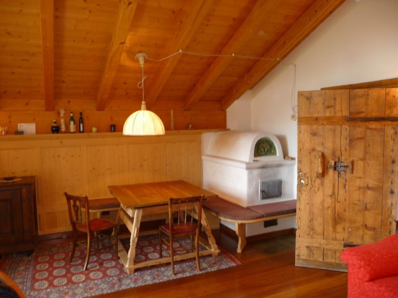 Appartamenti Residence Volpe Rossa - Cavalese - Tel: 0462232430 - contatta e prenota - Val di Fiemme Trentino