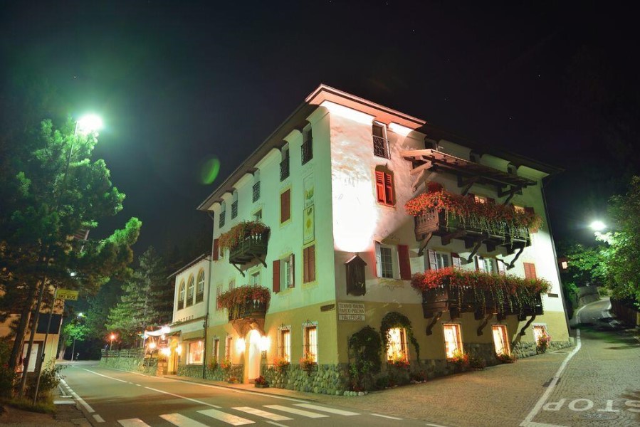 Hotel Rio Bianco - Panchià - Tel: 0462810060 - contatta e prenota - Val di Fiemme Trentino